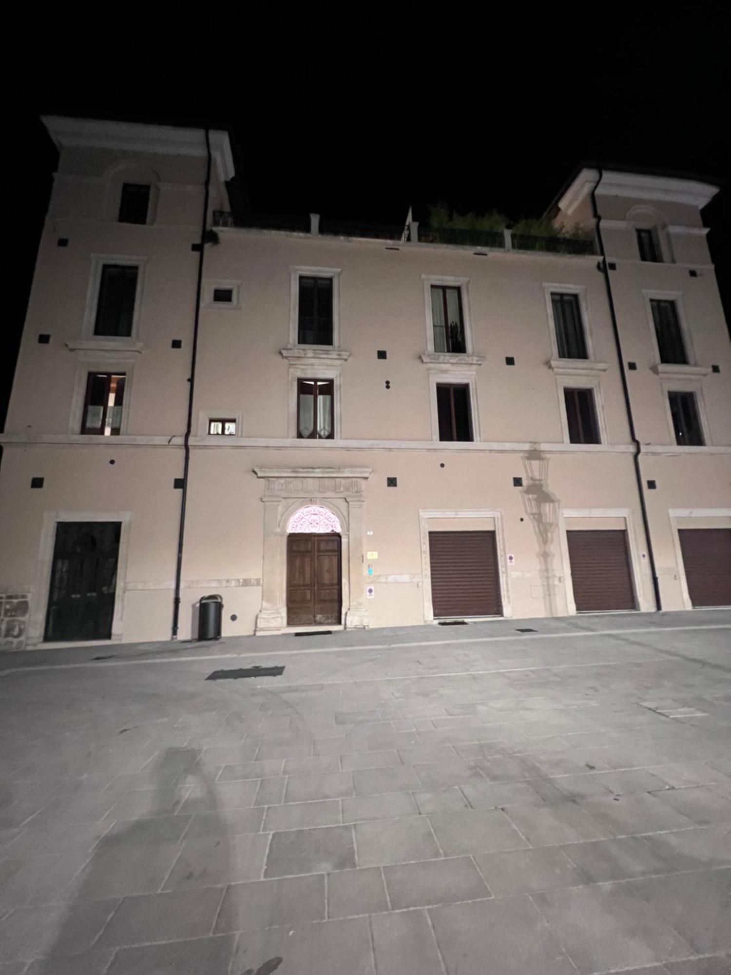 Apartamento VadoLibera House LʼAquila Exterior foto